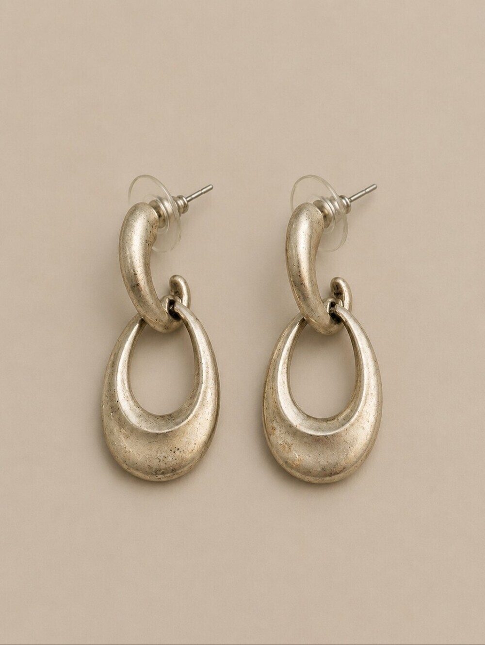 Vtg MONET Silvertone Matte Teardrop Link Hoop Post Earrings